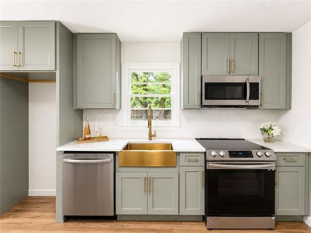 2638 Mural Drive, Atlanta, GA 30341