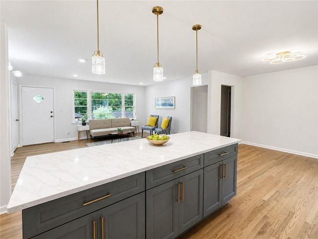 2638 Mural Drive, Atlanta, GA 30341