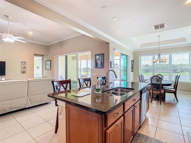 678 IRVINE RANCH ROAD, Kissimmee, FL 34759