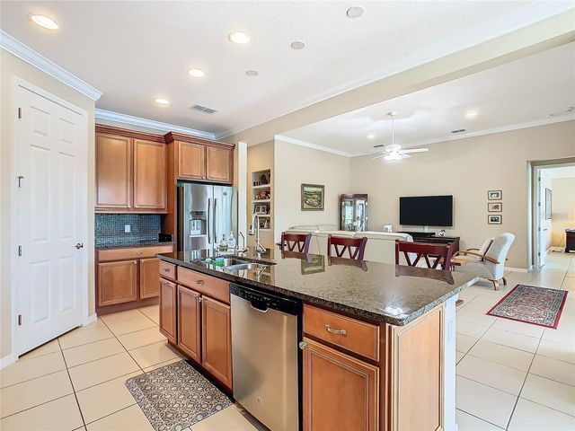 678 IRVINE RANCH ROAD, Kissimmee, FL 34759