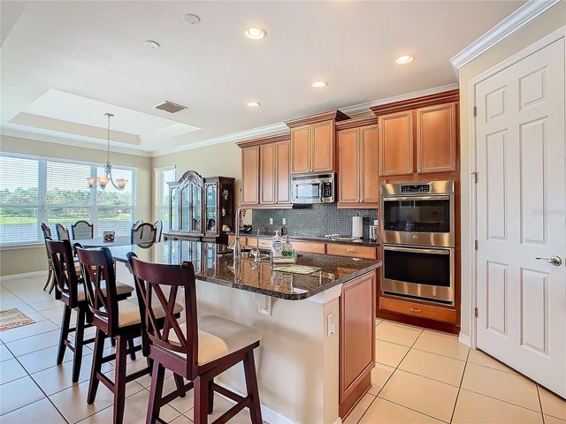 678 IRVINE RANCH ROAD, Kissimmee, FL 34759