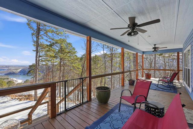 550 Leech Dr., Shirley, AR 72153