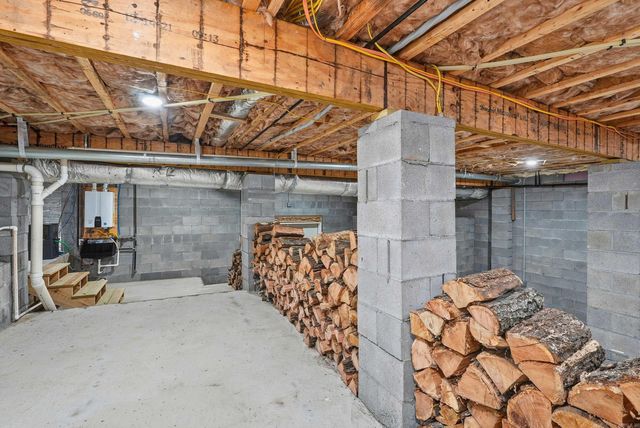 550 Leech Dr., Shirley, AR 72153