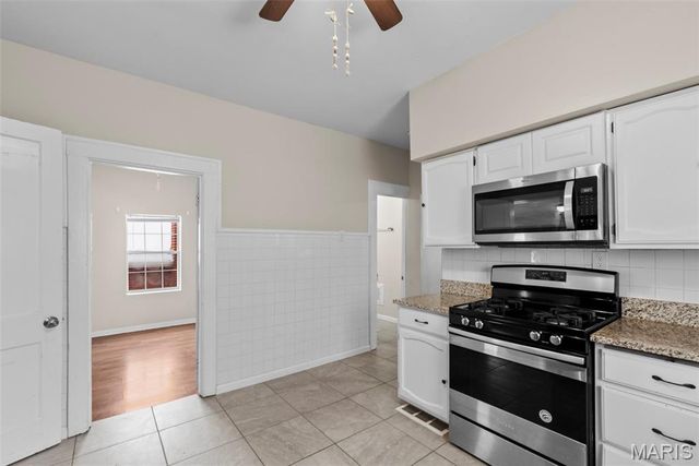 6650 Pernod Avenue, St Louis, MO 63139