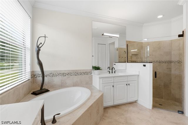 9479 Piacere WAY, Naples, FL 34113