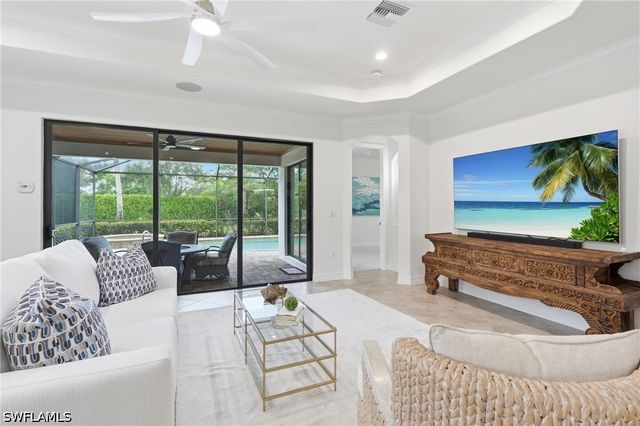 9479 Piacere WAY, Naples, FL 34113