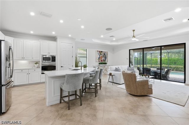 9479 Piacere WAY, Naples, FL 34113