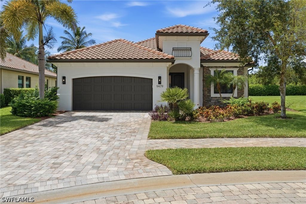 9479 Piacere WAY, Naples, FL 34113