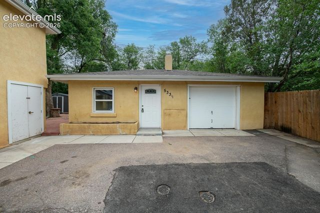 533 N 17th Street, Colorado Springs, CO 80904