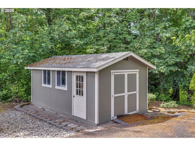 16777 S KRAEFT Rd, Oregon City, OR 97045