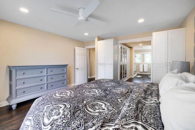 21389 Iverson Avenue N, Forest Lake, MN 55025