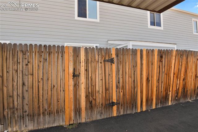 7660 Clover Hill Drive, Colorado Springs, CO 80920