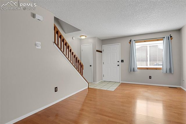 7660 Clover Hill Drive, Colorado Springs, CO 80920