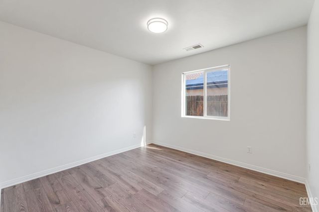 2304 September Drive, Bakersfield, CA 93313