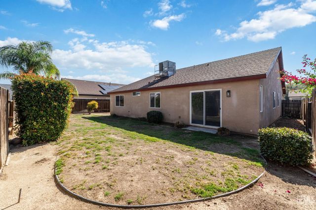 2304 September Drive, Bakersfield, CA 93313