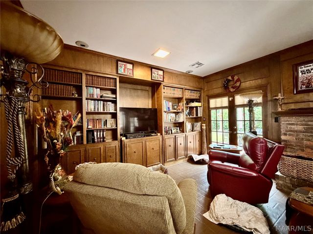 3374 Warrenton Road, Montgomery, AL 36111