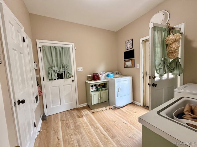 3374 Warrenton Road, Montgomery, AL 36111