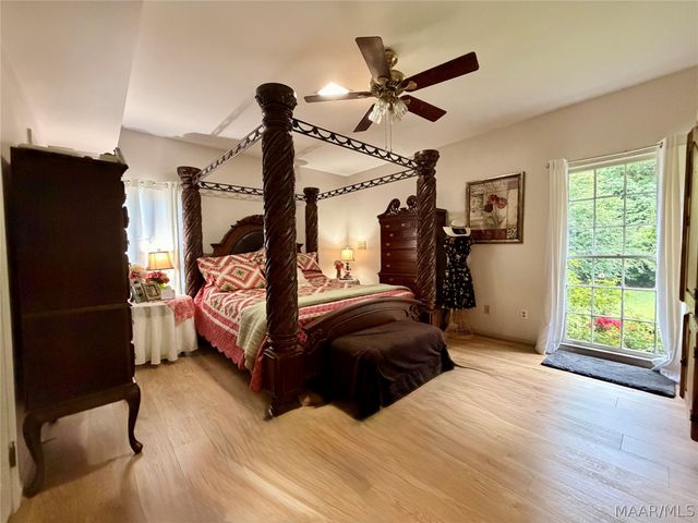 3374 Warrenton Road, Montgomery, AL 36111