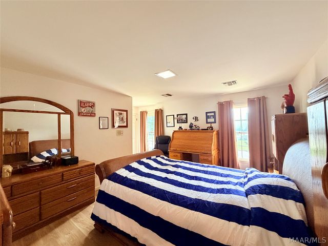 3374 Warrenton Road, Montgomery, AL 36111