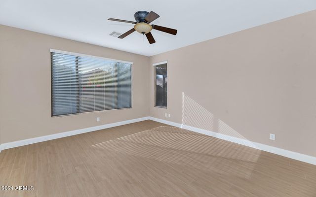 3353 W TWAIN Court, Anthem, AZ 85086