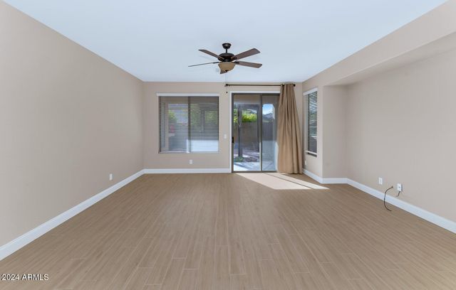 3353 W TWAIN Court, Anthem, AZ 85086