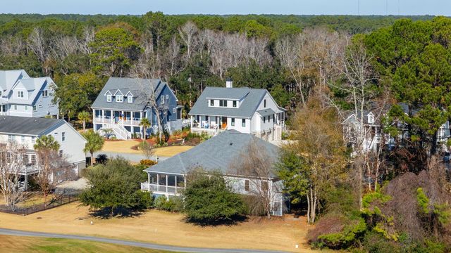 2925 Maritime Forest Drive, Johns Island, SC 29455