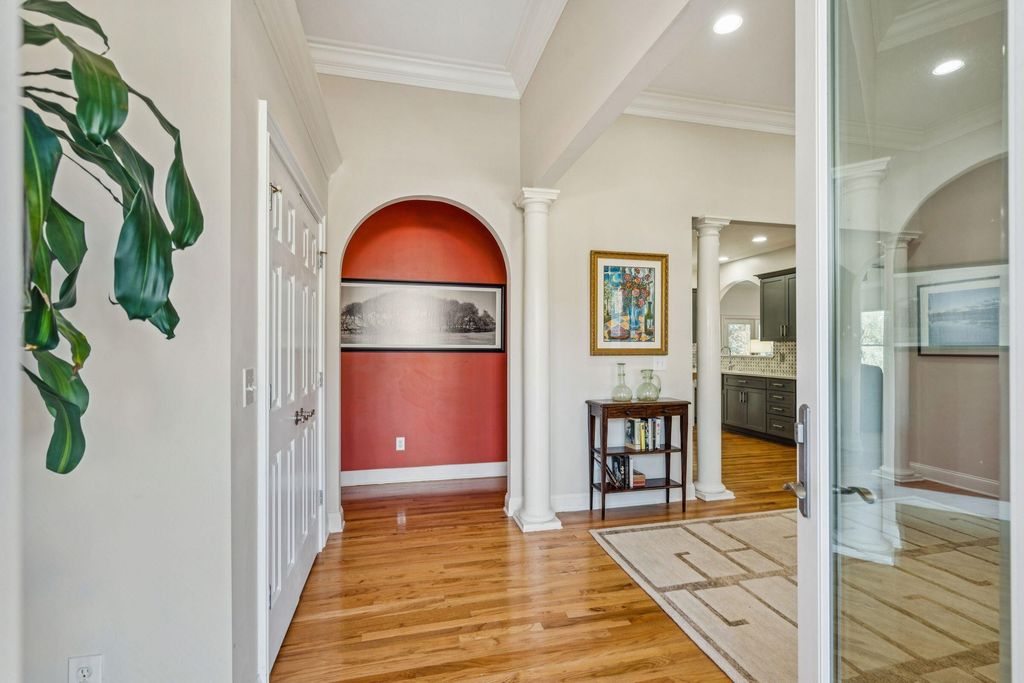 Image 10 of property listing at 2925 Maritime Forest Drive, Johns Island, SC 29455