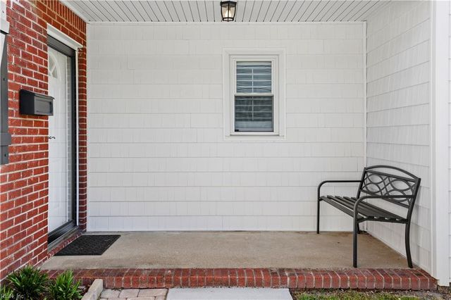 177 Herndon RD, Virginia Beach, VA 23462