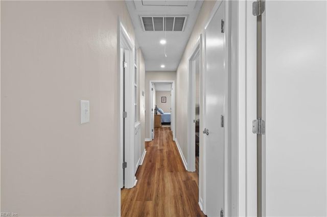 177 Herndon RD, Virginia Beach, VA 23462