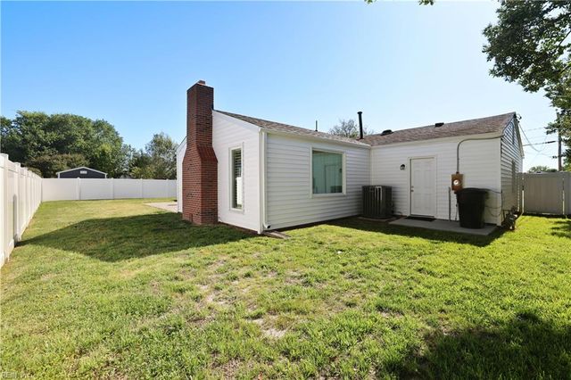 177 Herndon RD, Virginia Beach, VA 23462