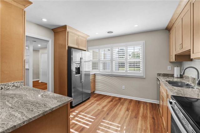 177 Herndon RD, Virginia Beach, VA 23462