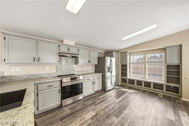 3121 South Fallwood Street, Pahrump, NV 89048