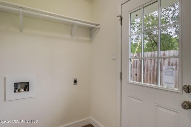 400 N Wilson Boulevard, Gulfport, MS 39503