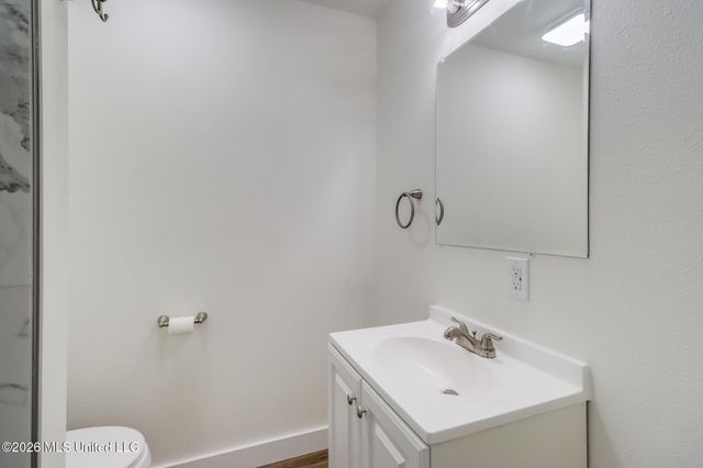 400 N Wilson Boulevard, Gulfport, MS 39503