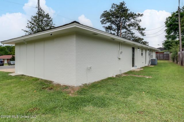 400 N Wilson Boulevard, Gulfport, MS 39503