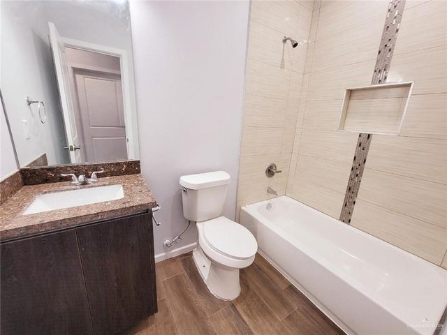 3501 Fuerte Avenue 1, Mcallen, TX 78504