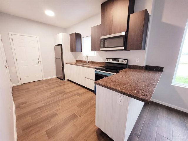 3501 Fuerte Avenue 1, Mcallen, TX 78504