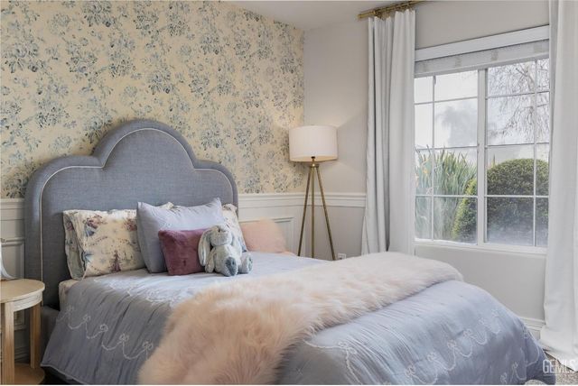 10513 Pleasant Hill Court, Bakersfield, CA 93312