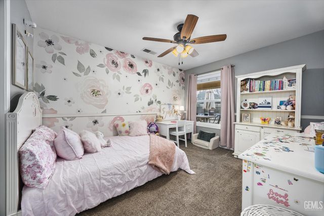 10513 Pleasant Hill Court, Bakersfield, CA 93312