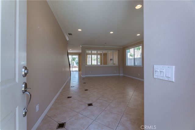 14 Monument, Irvine, CA 92602