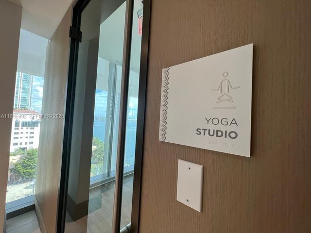 700 NE 26th Ter 1205, Miami, FL 33137