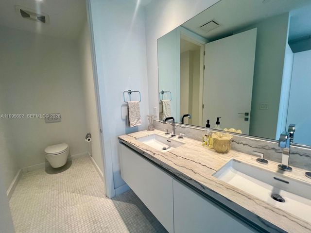 700 NE 26th Ter 1205, Miami, FL 33137