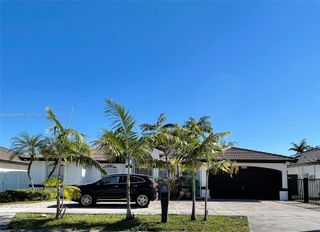 1063 SW 142nd Ave A, Miami, FL 33184