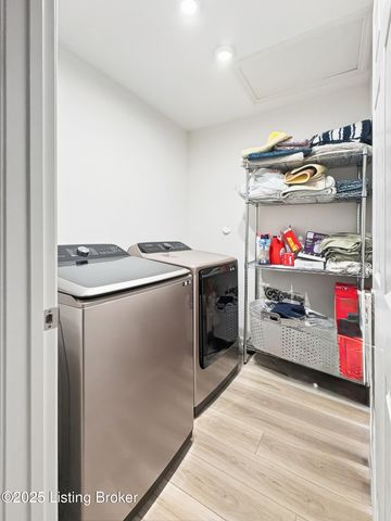 156 Goldeneye Ct, Shepherdsville, KY 40165