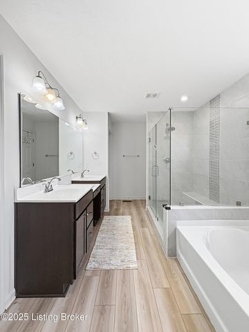 156 Goldeneye Ct, Shepherdsville, KY 40165