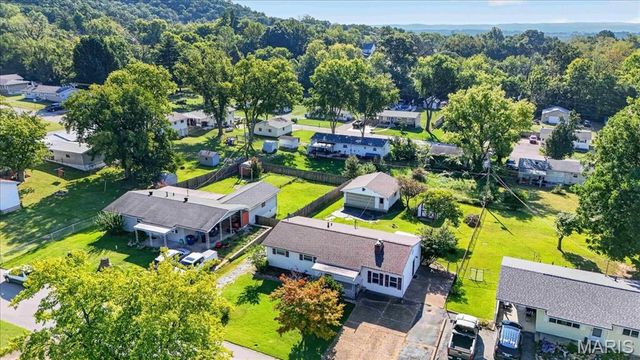208 Hill Drive, Other, MO 63039