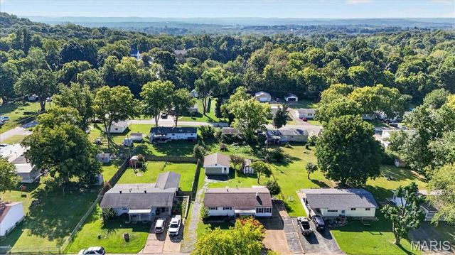 208 Hill Drive, Other, MO 63039