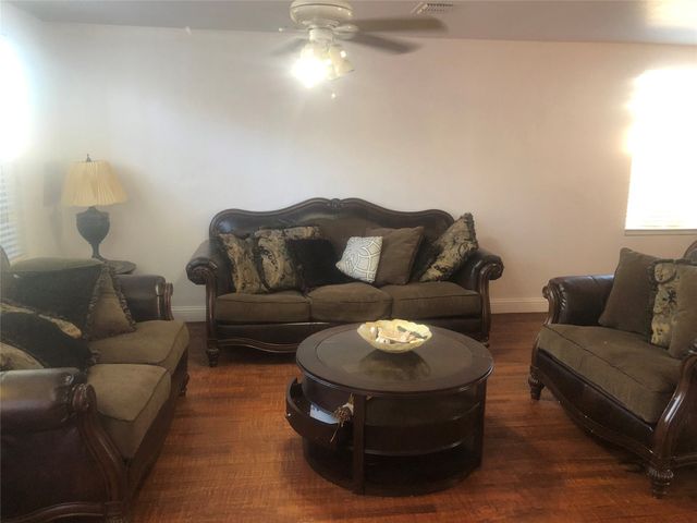 4309 Mayberry Lane, Fort Worth, TX 76123