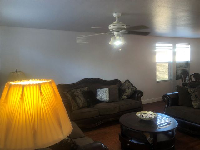 4309 Mayberry Lane, Fort Worth, TX 76123