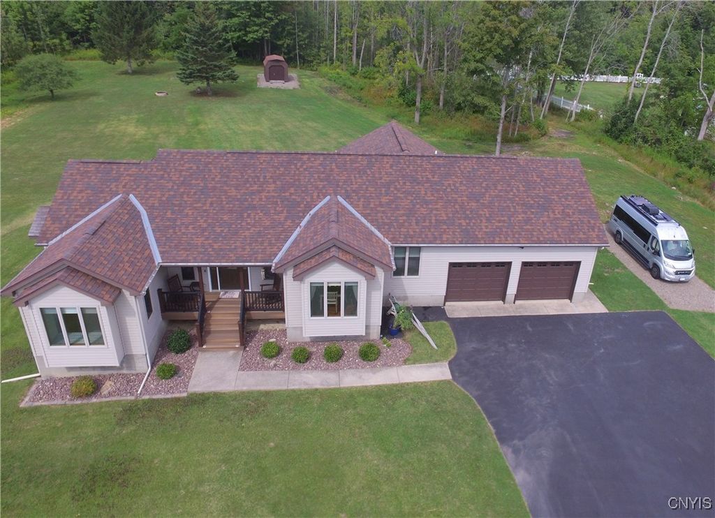 4028 County Route 4, Scriba, NY 13126